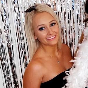 Meet your Posher, Jayde